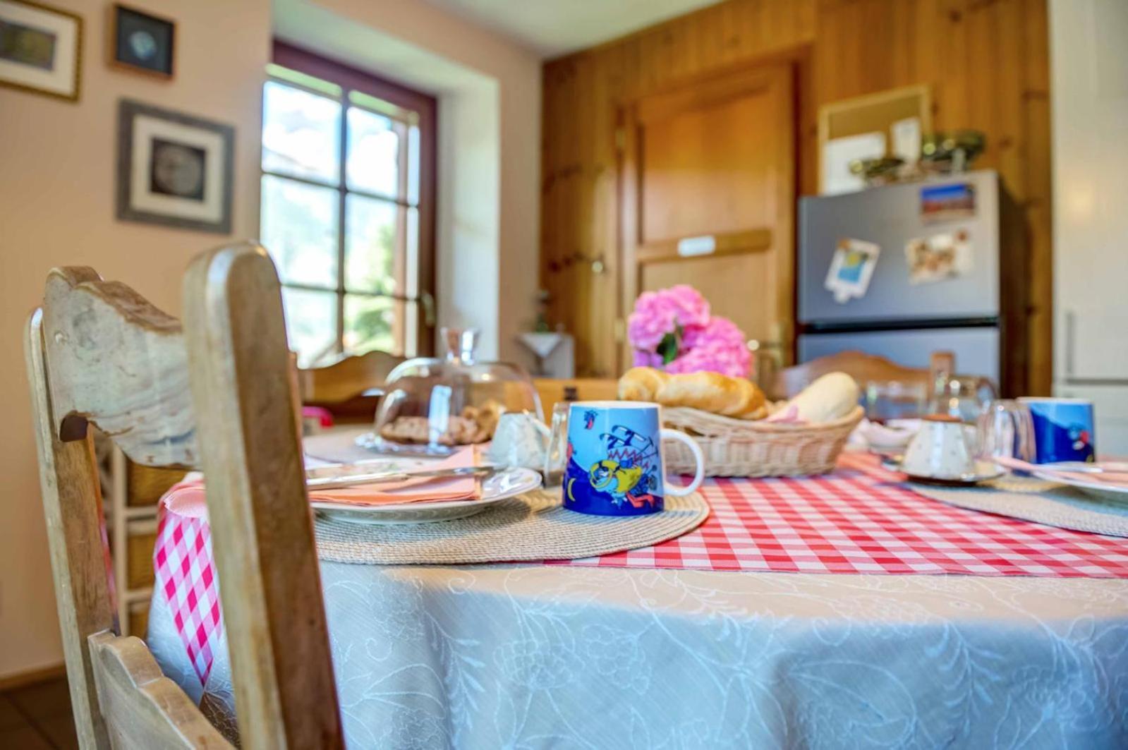 Bed and Breakfast Il Pellegrino Issogne Екстер'єр фото