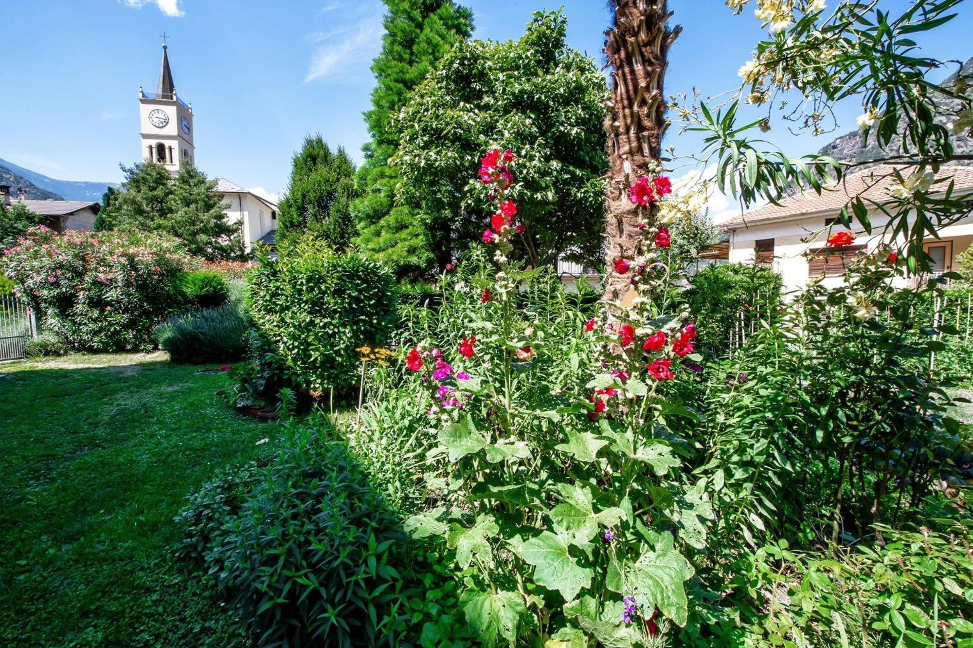 Bed and Breakfast Il Pellegrino Issogne Екстер'єр фото