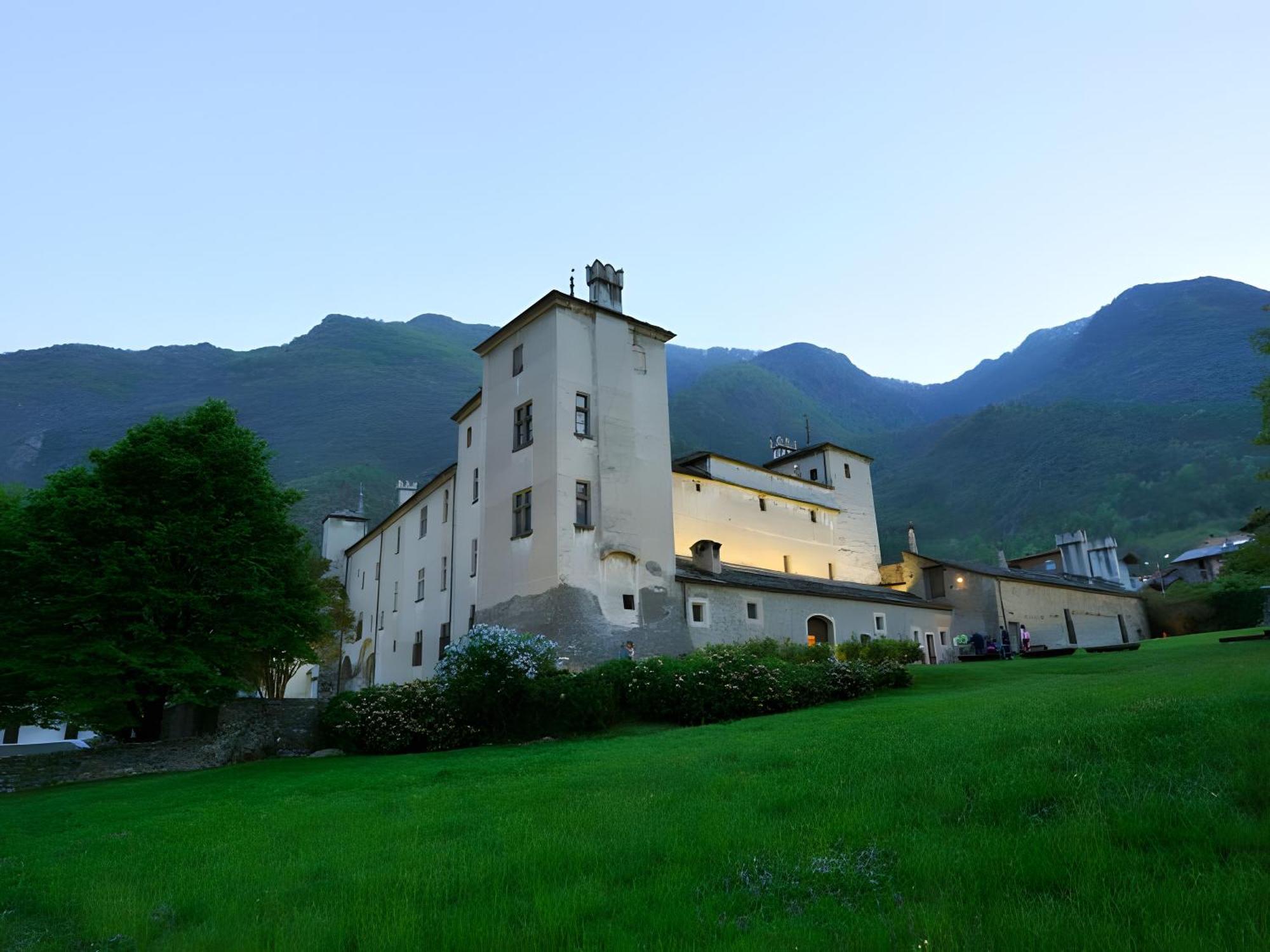 Bed and Breakfast Il Pellegrino Issogne Екстер'єр фото